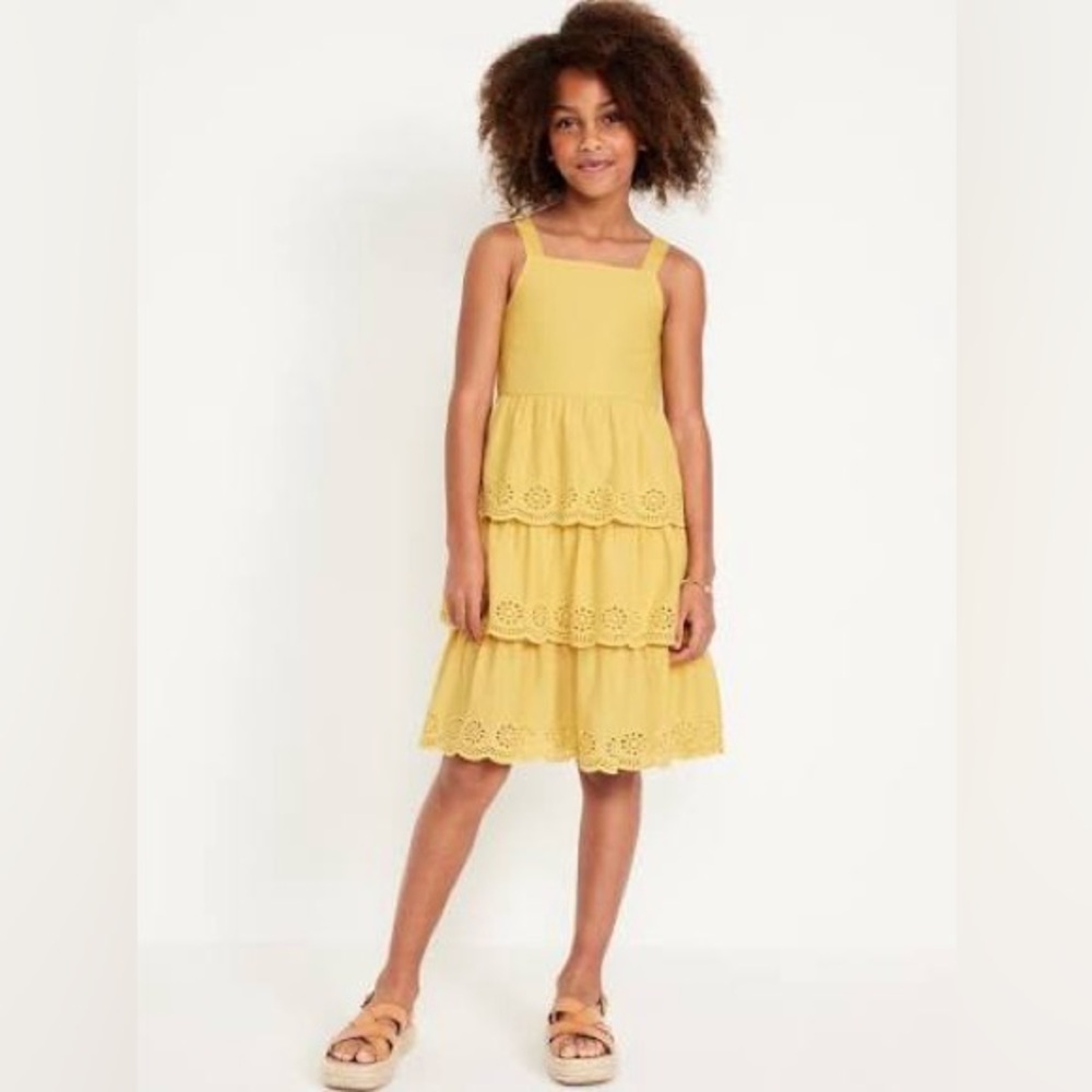 NWOT Old Navy Sleeveless Tiered Eyelet Dress for Girls in Yellow